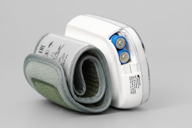Máy đo huyết áp điện tử cổ tay điện tử (sử dụng pin) BC44
